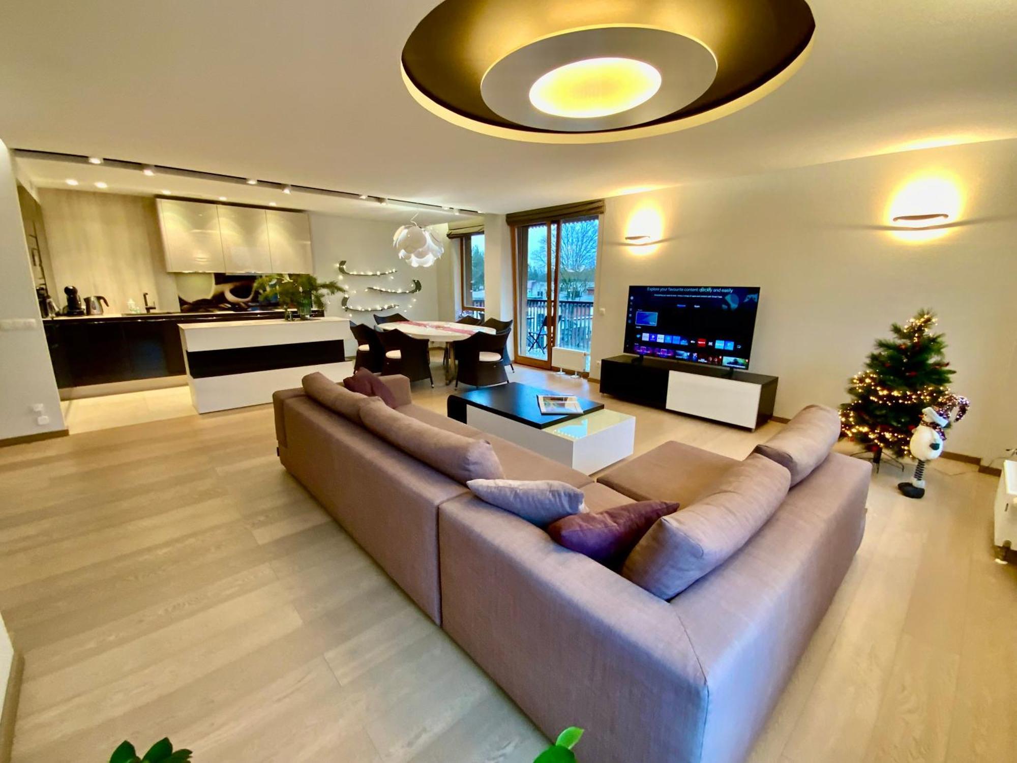 Apartment West Side